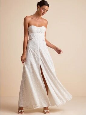 Lulu's White Strapless Lace Maxi Gown